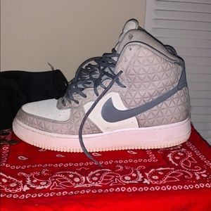 Air Force 1 high top greys